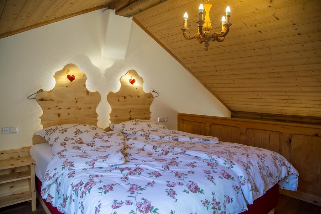 Chalets & Apartments Beim Waicher ルーポルディング エクステリア 写真